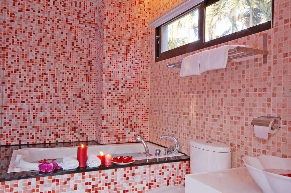 Full House Bed And Breakfast Nantou Esterno foto