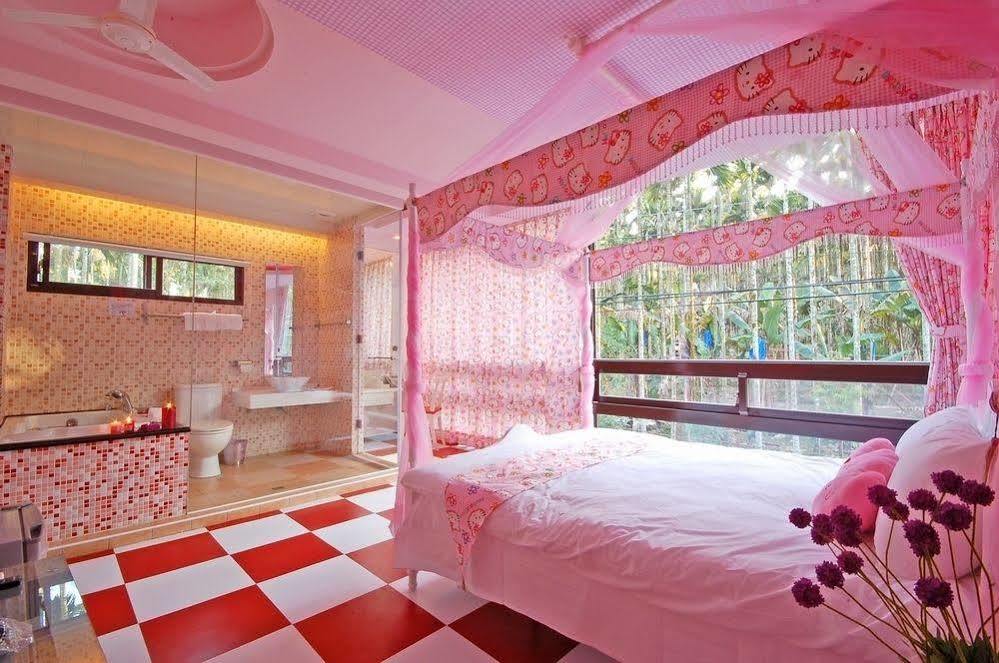 Full House Bed And Breakfast Nantou Esterno foto